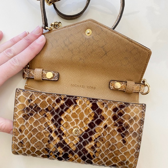 Michael Kors Snakeskin Clutch - Picture 4 of 8